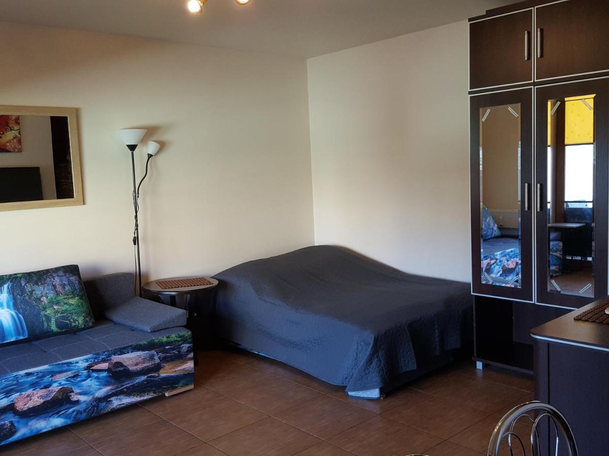 Apartament Jacek 科沃布热格 外观 照片